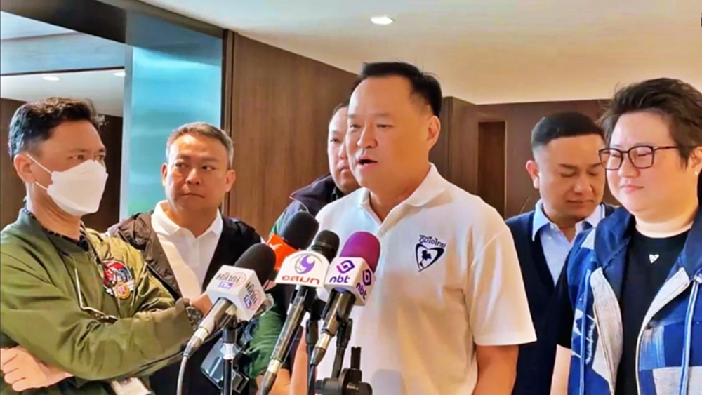 'อนุทิน' ปัดสมการใหม่ภท.หวนจับมือพท. ยันไม่มีอะไรต่างคนต่างทำหน้าที่