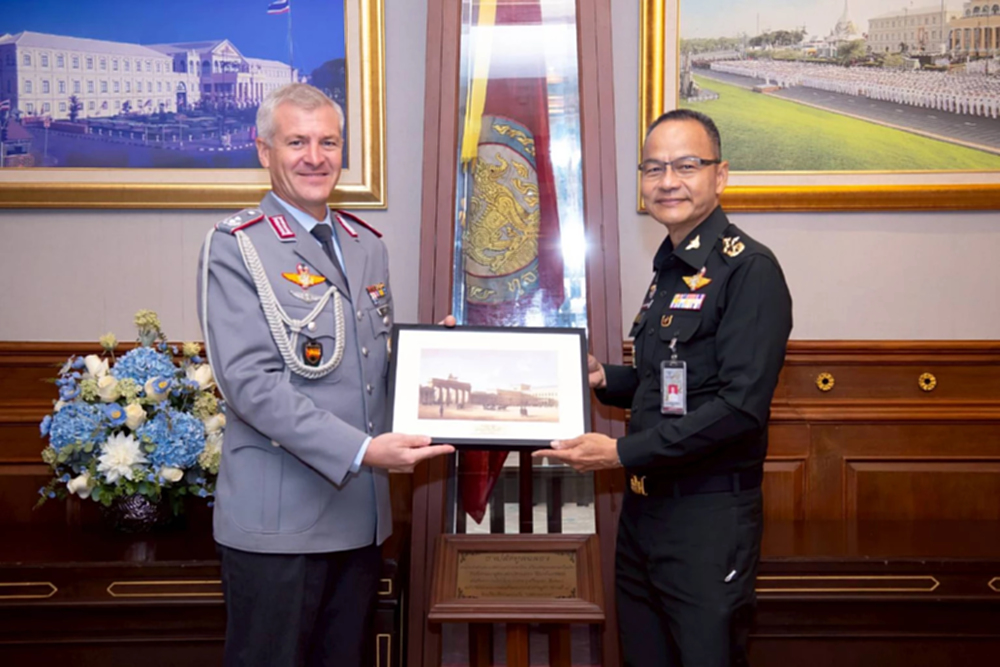 ปลัด กห.ต้อนรับ ทูตทหารเยอรมนี คนใหม่ สานต่อสัมพันธ์ 160 ปี