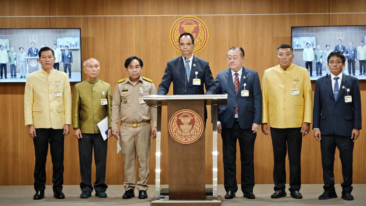 สว.อีสานใต้ ห่วงโดรนปริศนาคุกคามชายแดน จี้รัฐบาลเร่งตรวจสอบ!