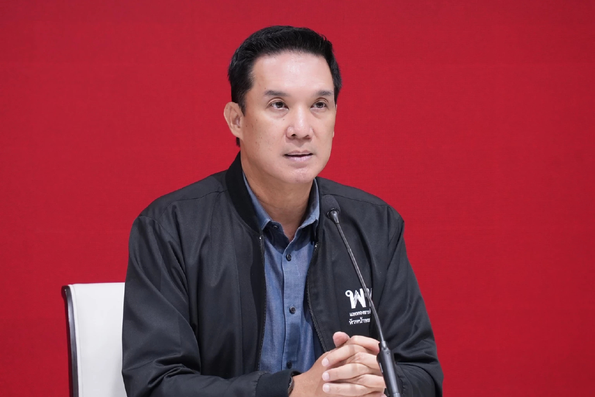 ‘เพื่อไทย’ ขอโทษนโยบายรถไฟฟ้า 20 บาทล่าช้า เชื่อ สว.ให้ผ่านกฎหมาย