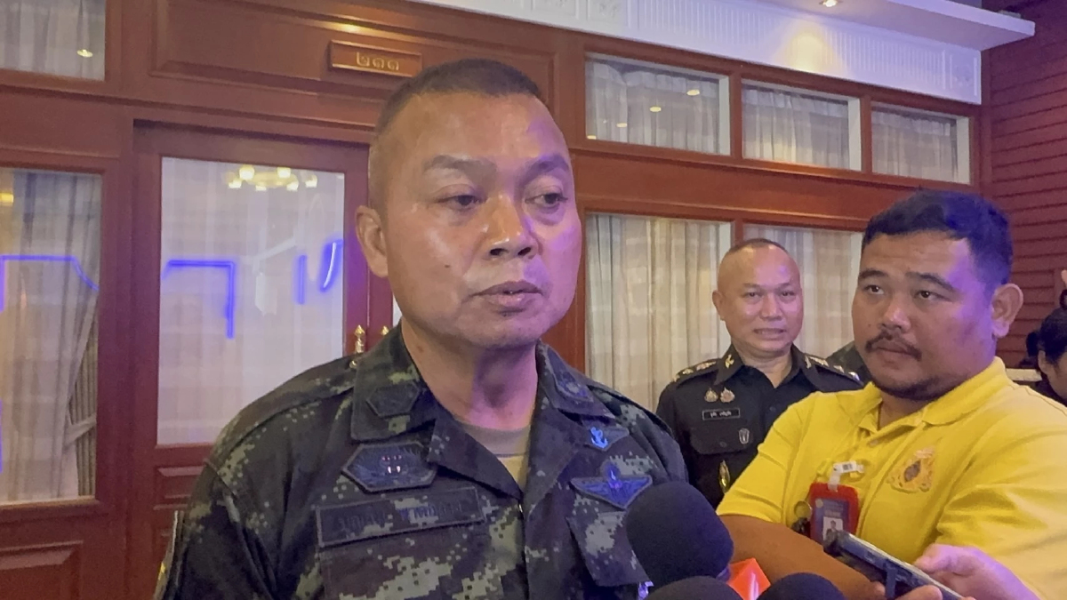 มทภ.2 เชื่อ​ หวังดิสเครดิต กองทัพ ขุดคลิปเก่า -ทำโพลทหารนั่งนายกฯ