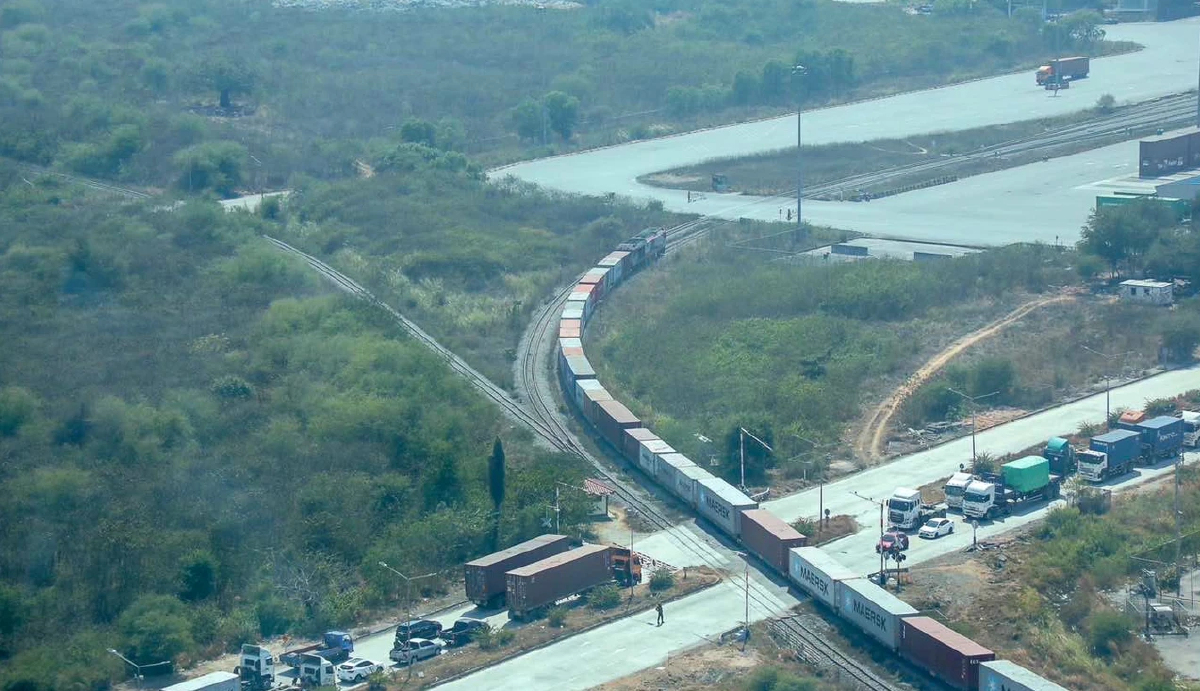 ครม.ไฟเขียวงบ 2.4 พันล้าน ซื้อโบกี้รถไฟ 946 คัน ดันขนส่งทางราง