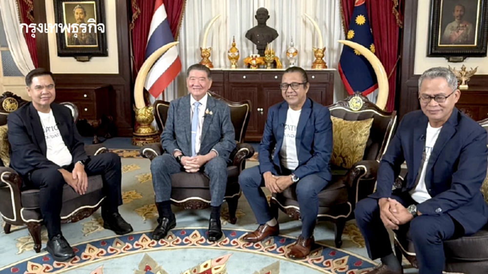 ‘ภูมิธรรม’ ขอโอกาสโชว์ผลงาน พรรคร่วม-เพื่อไทย 'ไม่แตกแถว'