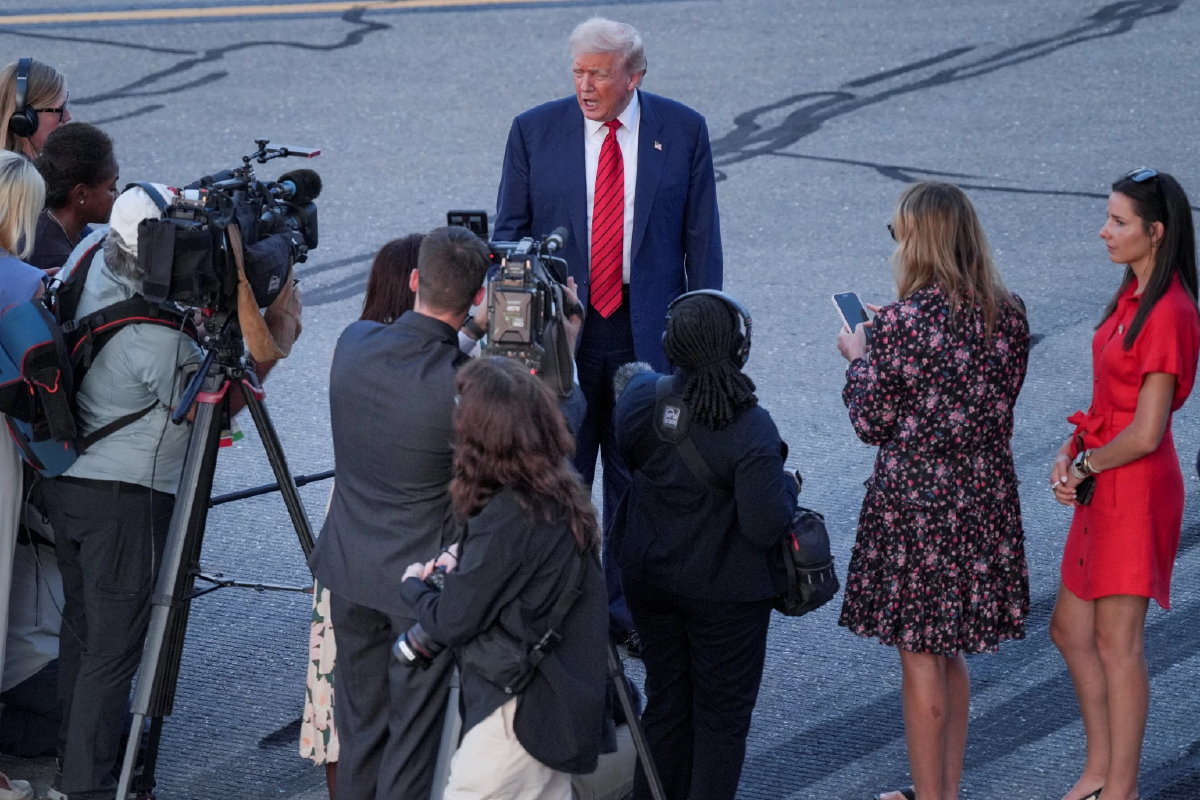 ทรัมป์ขู่อีกขึ้นภาษีอินเดียหนักฉุนซื้อน้ำมันรัสเซียมาขายต่อ