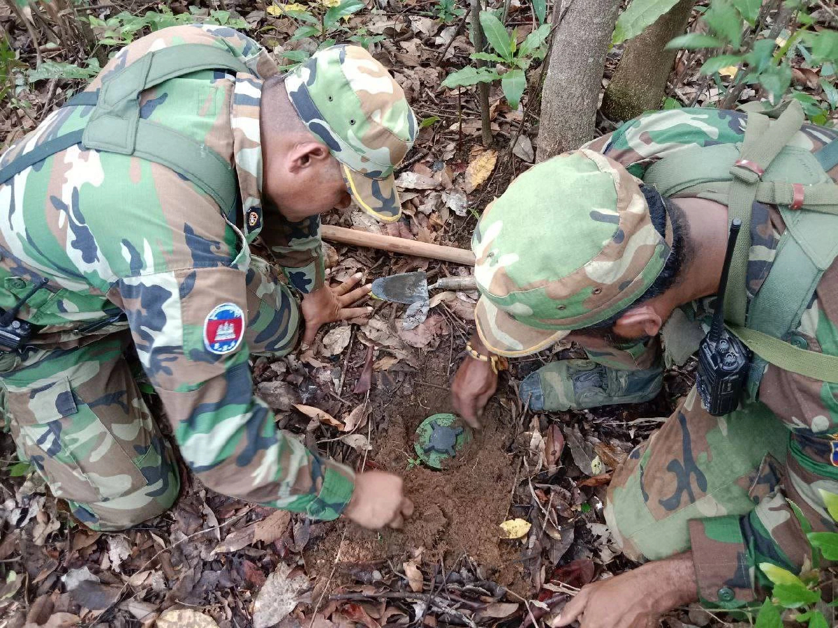 ศูนย์ปฏิบัติการทุ่นระเบิด ซัด กัมพูชา วางทุ่นระเบิด รอบ 3 หลังหยุดยิง