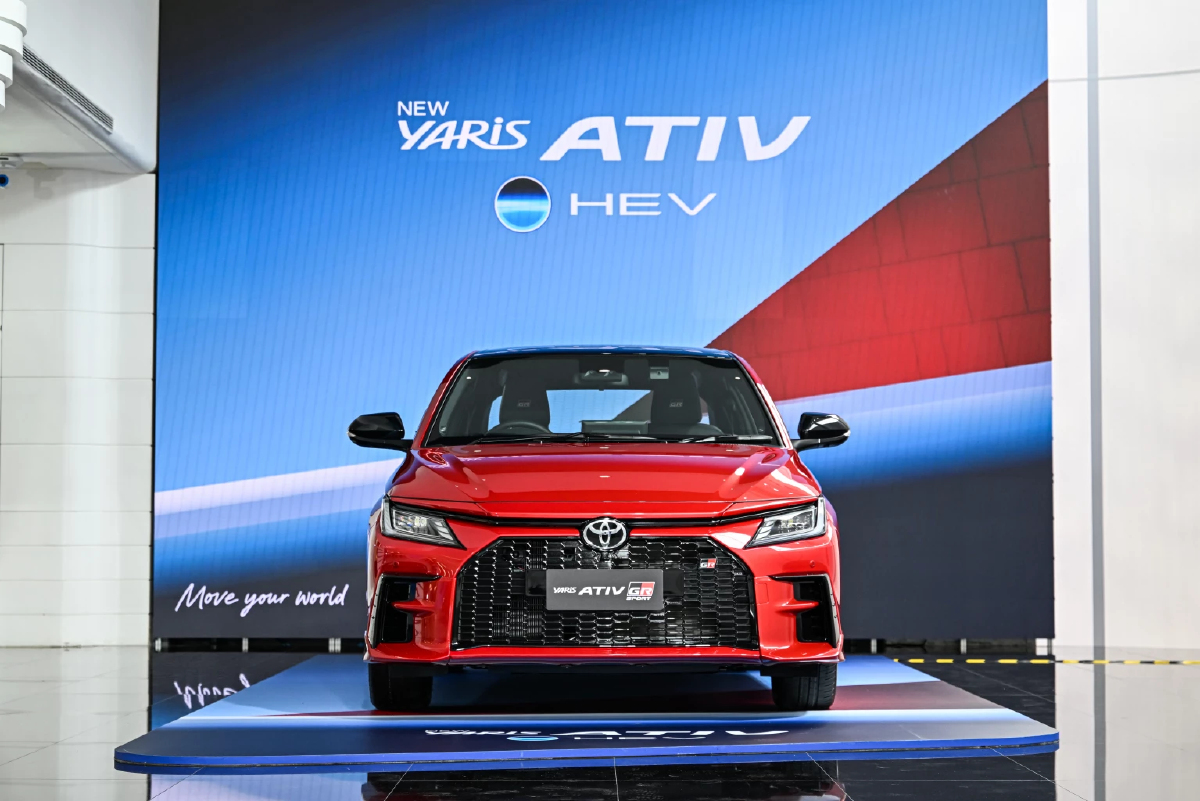 ยันพร้อมชนทุกพลังงาน โตโยต้า YARIS ATIV Hybrid เริ่ม 7.19 แสน