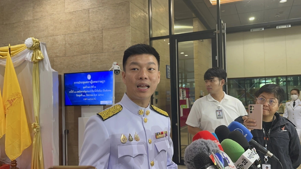 'ณัฐพงษ์' โยนถาม 'นายกฯ' ลาออกก่อน ศาลรธน.วินิจฉัย ชี้ ยุบสภา รัฐบาลตัดสินใจ