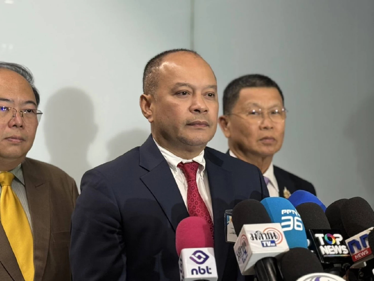 'ณัฐวุฒิ' ประเมินหาก 'แพทองธาร' ถูกถอดถอน ส่อเข้าทาง 'กัมพูชา'