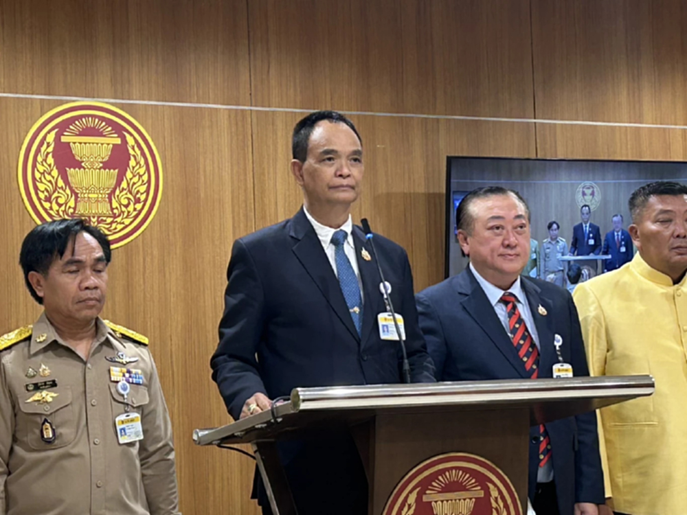 'สว.' แนะ 'รัฐบาล' คุมบินโดรนพื้นที่ชายแดน ชี้เป็นภัยความมั่นคง