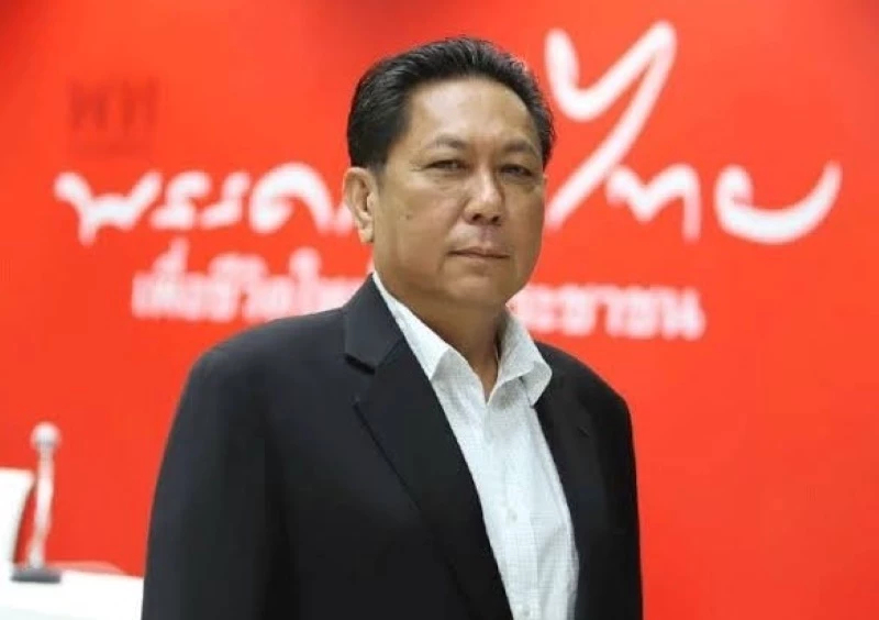 พท.ส่ง 'วิสุทธิ์' เคลียร์ 'กล้าธรรม' ยึดโควตารองปธ.สภาคนที่หนึ่ง