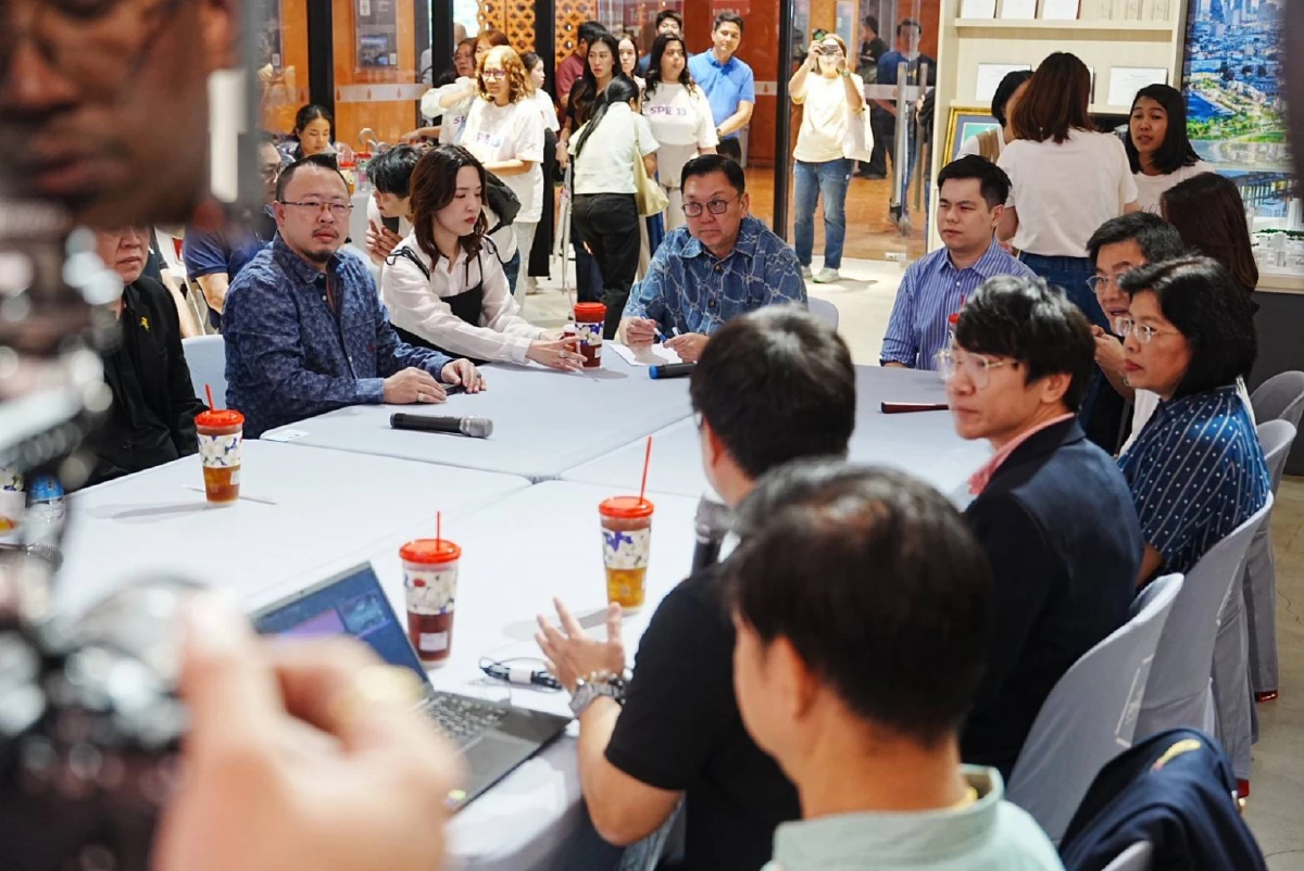 “จตุพร” ควง “ฉันทวิชญ์” ลุยบรรทัดทองเดินหน้าผลักดันสู่แลนด์มาร์กสตรีทฟู้ดระดับโลก