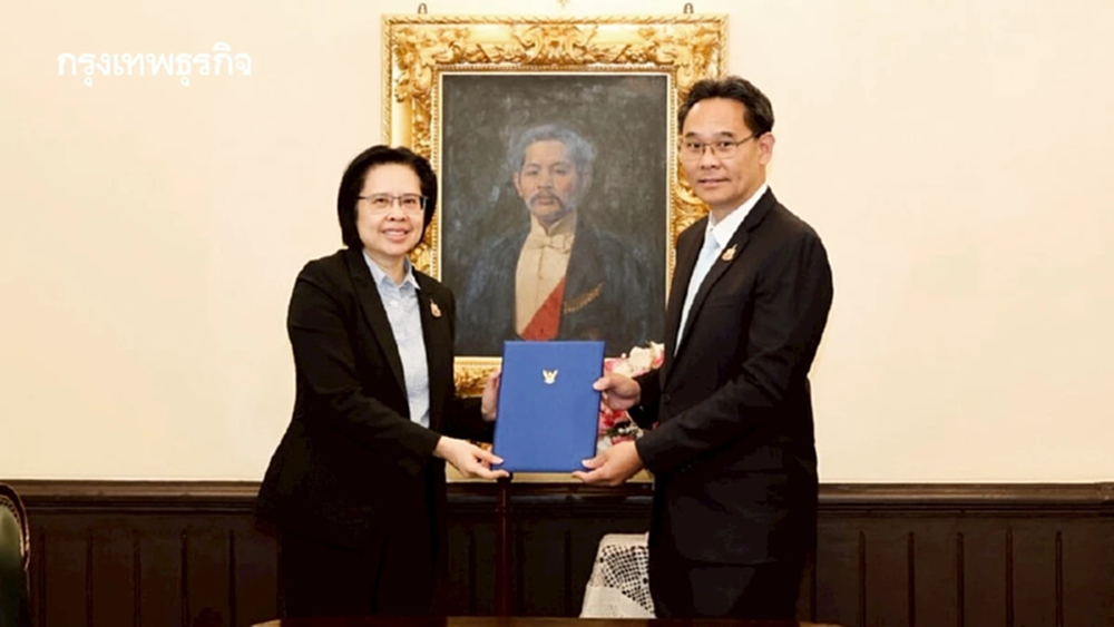 ดนุชา ส่งมอบงาน อ้อนฟ้า  เลขาฯสภาพัฒน์คนใหม่ เดินหน้าพัฒนาประเทศ