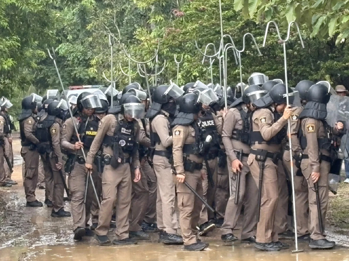 ระดม คฝ.1,400 นาย รับมือกัมพูชารุกที่ บ้านหนองจาน-หนองหญ้าแก้ว