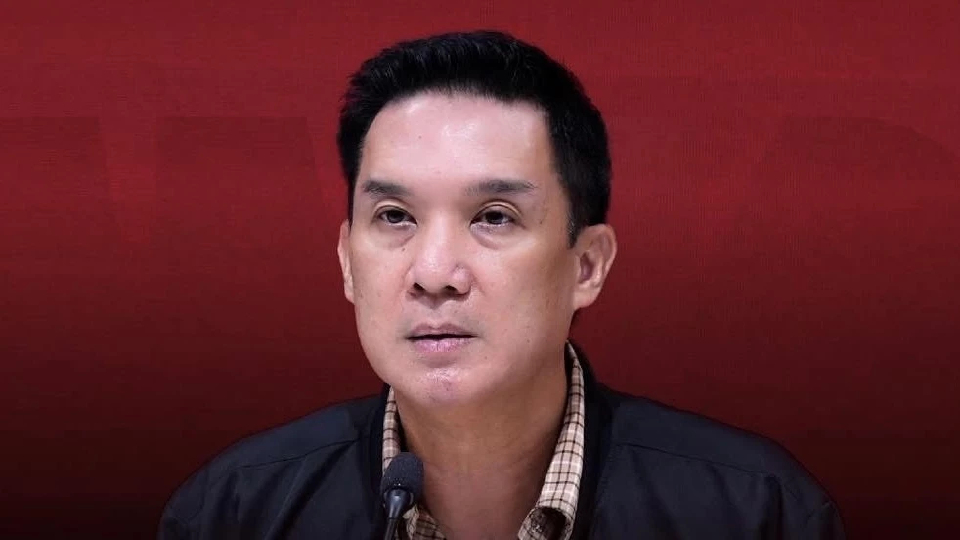 ‘พท.’ โหมแคมเปญ ซัดรัฐบาล ตั๋วช้างส้ม 4เดือนยุบคดี 4หายนะ ภารกิจแอบแฝง