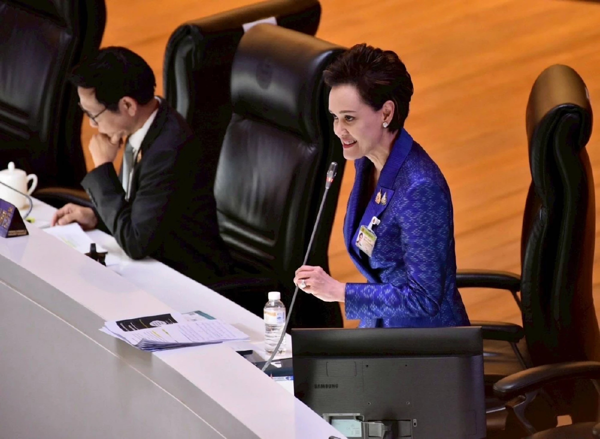 'ศุภจี' แจงสภาครั้งแรก เร่งฟื้นเศรษฐกิจ ดันเจรจาการค้าสหรัฐ