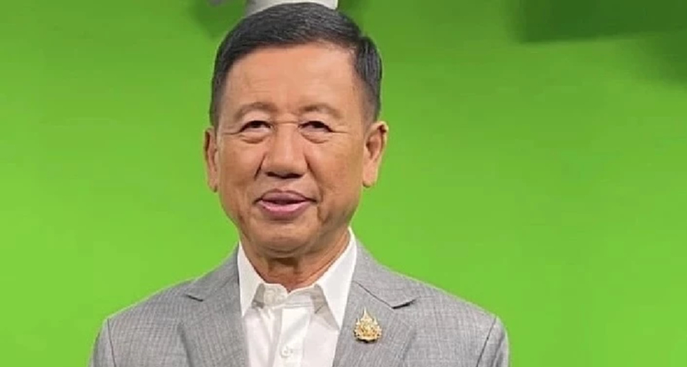 'ศักดิ์ดา' ปัดเป็นงูเห่า แสดงจุดยืนชัดก่อน 'ส้ม' เลือกข้าง