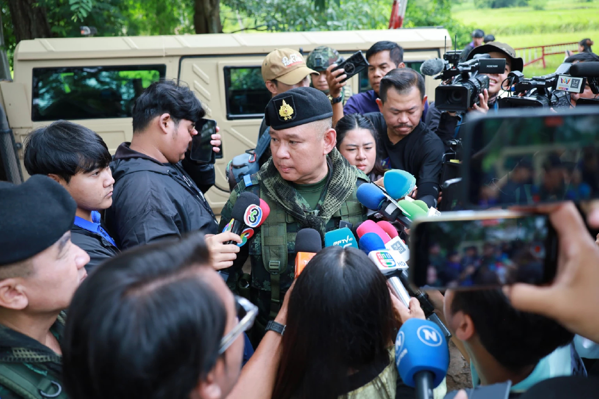 กกล.บูรพา  เกาะติด บ้านหนองจาน ด้าน 'ผู้ว่าฯสระแก้ว' ประกาศเอาจริงหลัง 10 ต.ค.