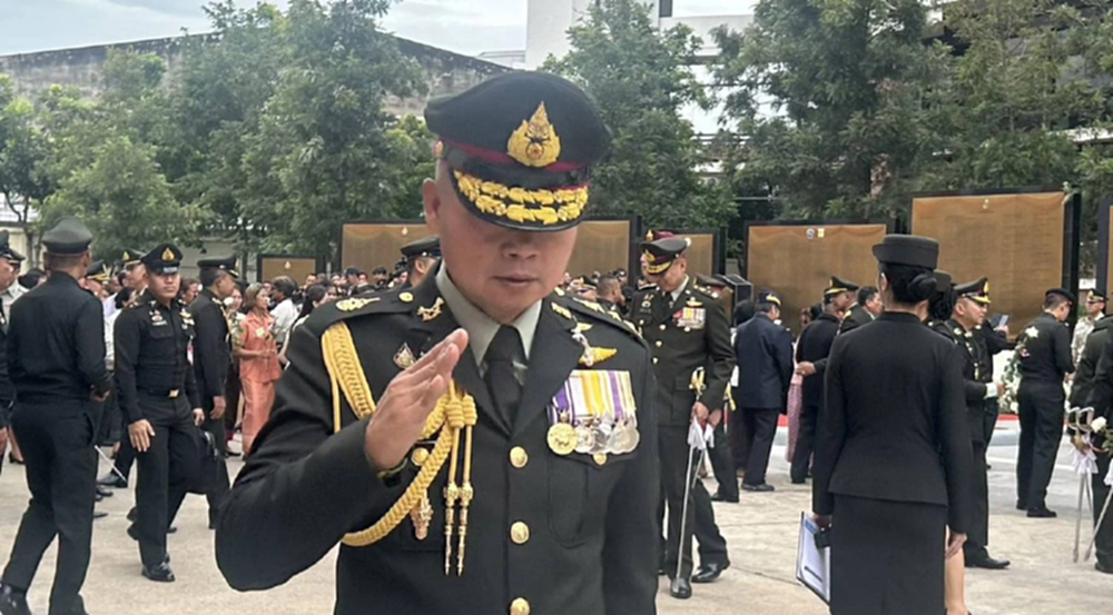 มทภ.2 ระบุ ยังไม่พบ 'บิ๊กดุลย์' ย้ำจุดยืนไม่เล่นการเมือง เผยมี3เก้าอี้รอรับ