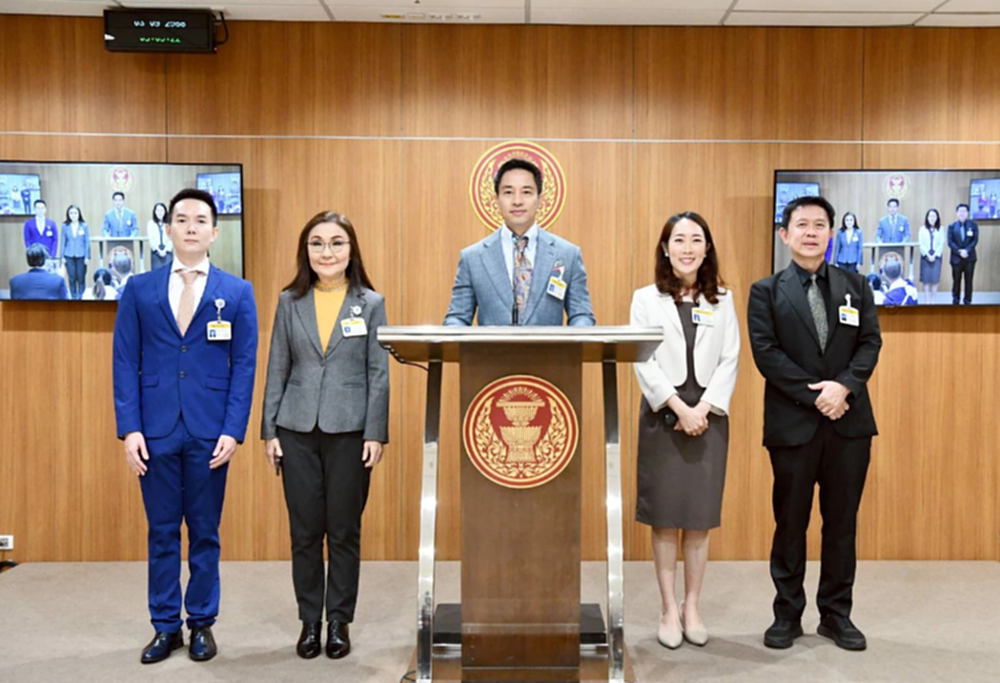 'สว.พันธุ์ใหม่' จี้ 'รัฐบาล' ยุบสภา หลังการเมืองเผชิญสุญญากาศ