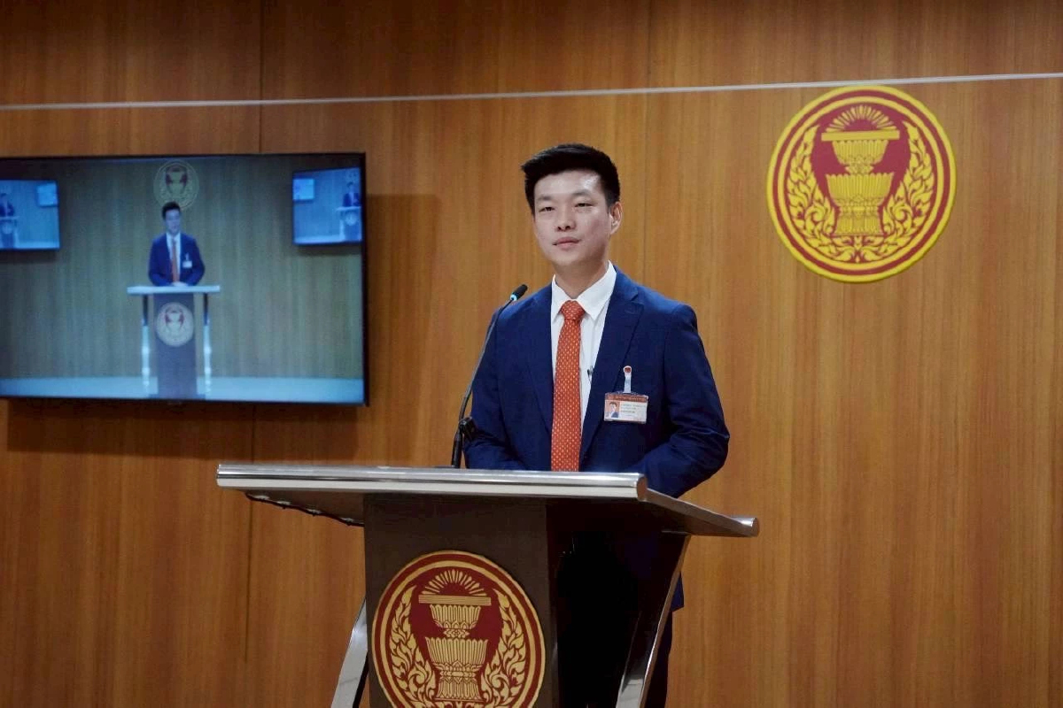 ปชน.ส่งสัญญาณ ‘ฝ่ายค้านข้างมาก’ ถาม พท.จะยุบสภา หรือโหวตนายกฯ