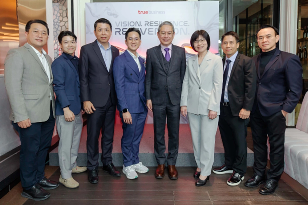 ทรูบิสิเนสชี้องค์กรต้องเร่ง Reinvention รับคลื่น AI-Quantum