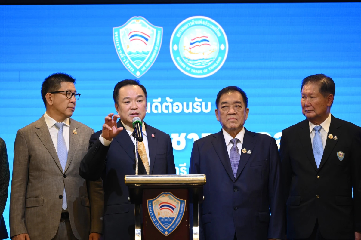 นายก พบ หอการค้าไทย  รับข้อเสนอฟื้นเศรษฐกิจ บรรจุนโยบายเศรษฐกิจ