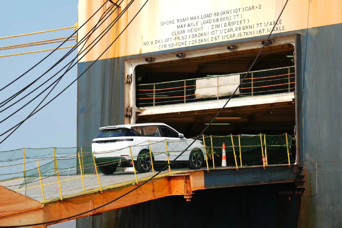 เตรียมส่งมอบ 'JAECOO 5 EV' ล็อตใหญ่ 1,000 คัน ถึงไทย 14 กันยายน