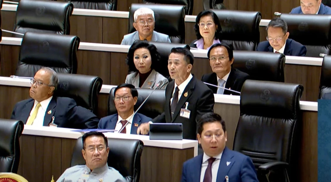 'ชลน่าน' ซัด 'รัฐบาล-หนู' อยู่4เดือน ปูทาง สีน้ำเงิน กินรวบประเทศ