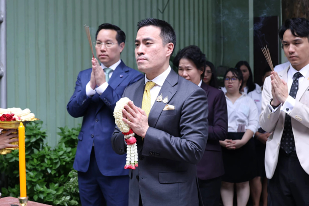 ​'เอกนัฏ' ฝาก รมต.คนใหม่ ปราบทุนเทา ดัน 'พ.ร.บ.โรงงาน-กากอุตสาหกรรม' ในสภาฯ