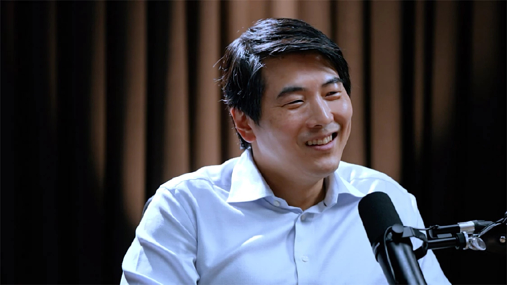 วันนี้ใส่เสื้อสีอะไรดี? เรื่องสุดฮิตคนไทยถาม AI ผู้บริหาร OpenAI เผยยอดใช้เอไอในไทยพุ่ง