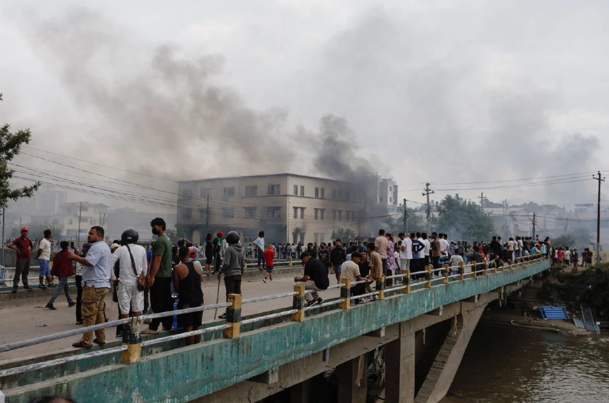 สถานทูตไทยในเนปาลปิดทำการ-แจ้งเตือนคนไทยห้ามออกนอกเคหสถาน