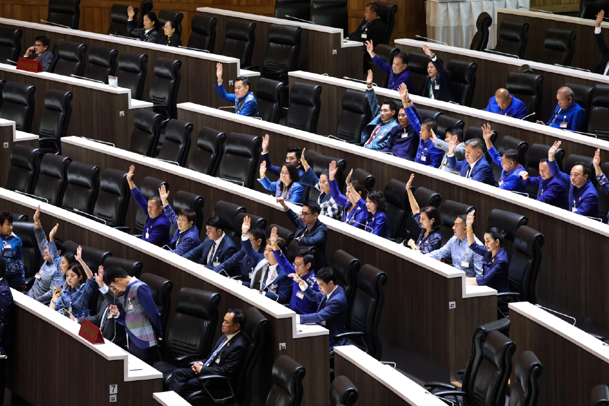 'ภท.'ชง แก้รธน.60 แบบเข้ม ห้ามแตะหมวด1-หมวด2 'รัฐสภา' มีอำนาจตีตก