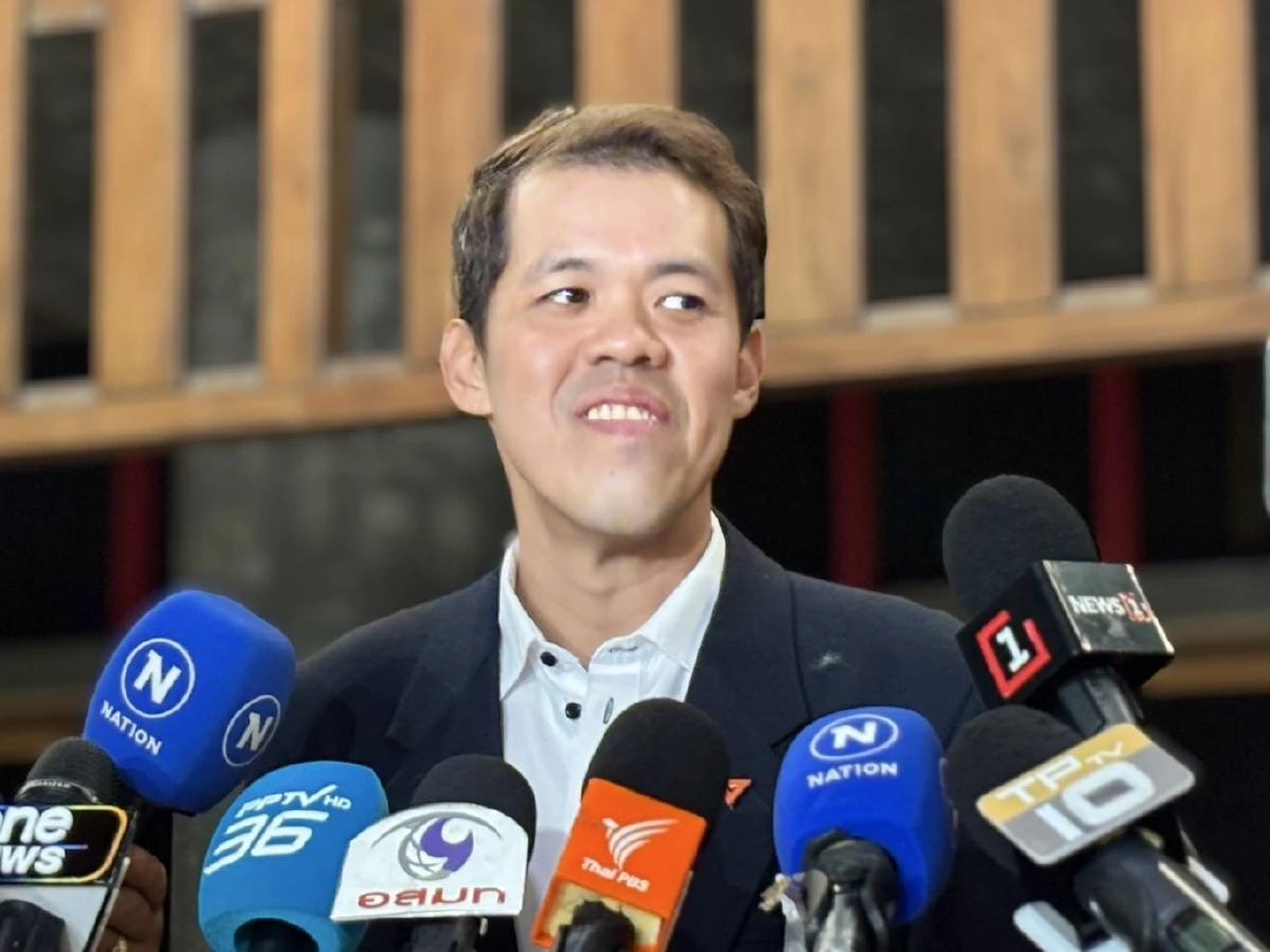 'วิปค้าน' ชี้ 'พท.' ไม่ได้เป็น ผู้นำฝ่ายค้าน เหตุมีรองปธ.สภา2คน