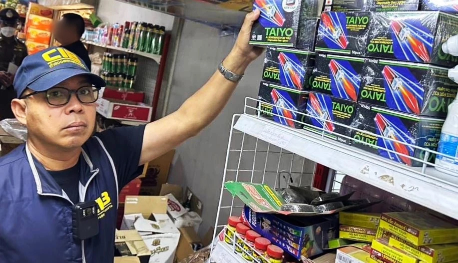 บุกค้าส่งค้าปลีก ขอนแก่น-อุดรธานี ยึดไฟแช็กปลอมยี่ห้อดัง 33,000 ชิ้น