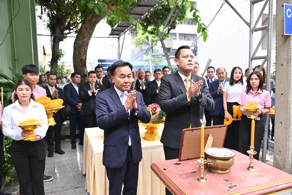 "ธนกร" สานต่อ 'เอกนัฏ' ลุย 120 วัน งานด่วน! ปลุก SME - คุมโรงงานเถื่อน