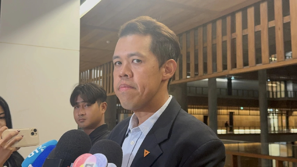 'ปชน.' ชงแก้ รธน.มาตราเดียว เชื่อทันกรอบเวลา 4 เดือนยุบสภา