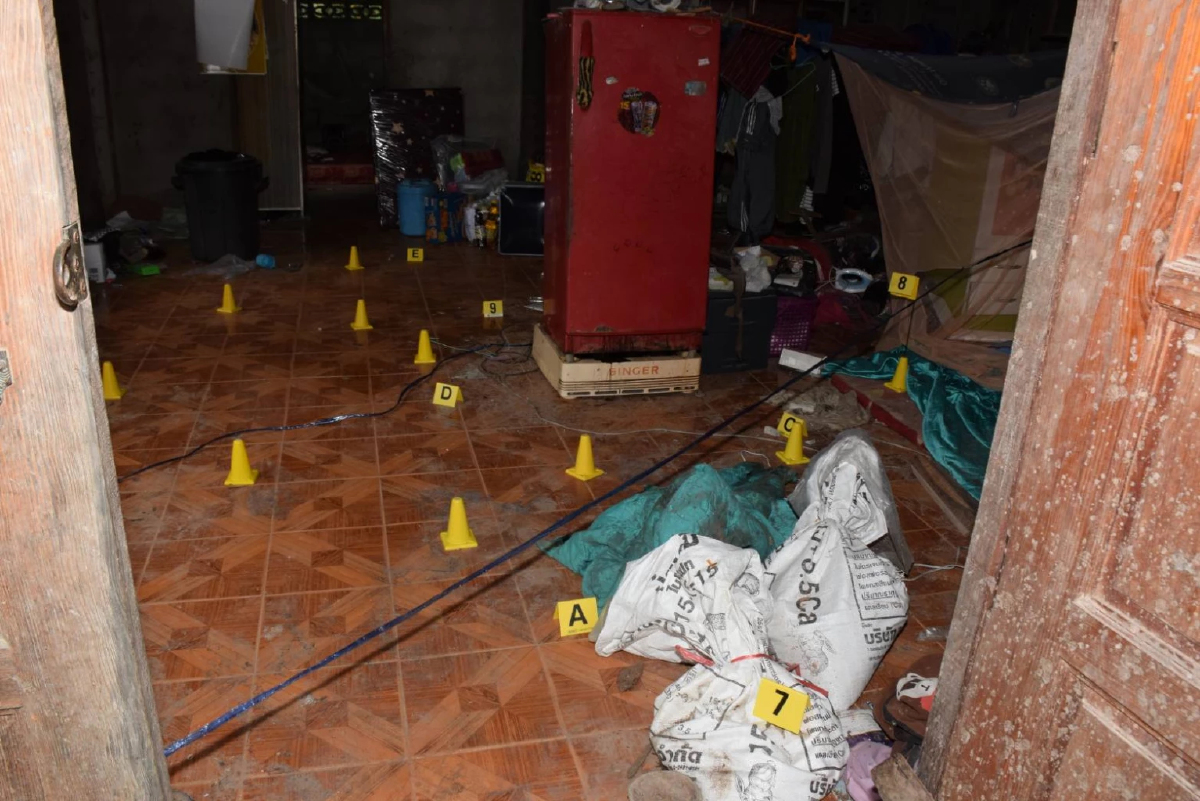 ทบ.พบ สะเก็ดระเบิดชนิดร้ายแรง จากอาวุธวิถีโค้งกัมพูชา ยิงใส่บ้านคนไทย