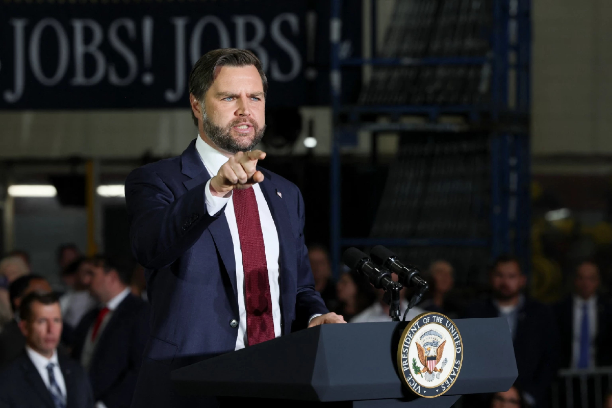 'ทรัมป์-เดโมแครต' คุยไม่จบ รองปธน.เปรย ‘สหรัฐเดินสู่ชัตดาวน์’