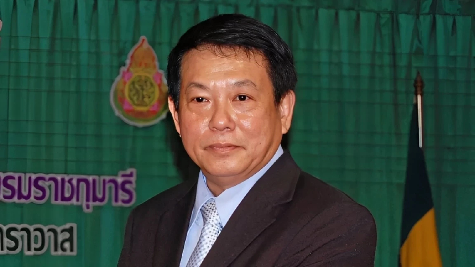 ศาลรับฟ้อง ‘นพรัตน์’ คดีเงินทอนวัด ฝากขัง 12 วัน ไร้คนมาประกัน