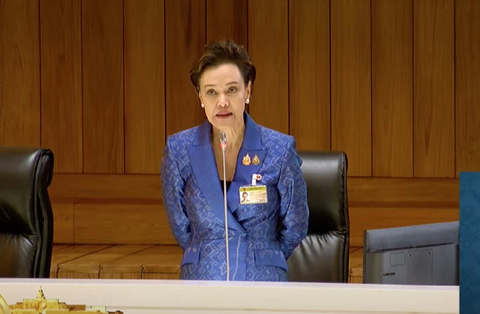 'รมว.พาณิชย์' เตรียมขนมหกรรมสินค้า ลง7จว. กระตุ้นเศรษฐกิจชายแดน