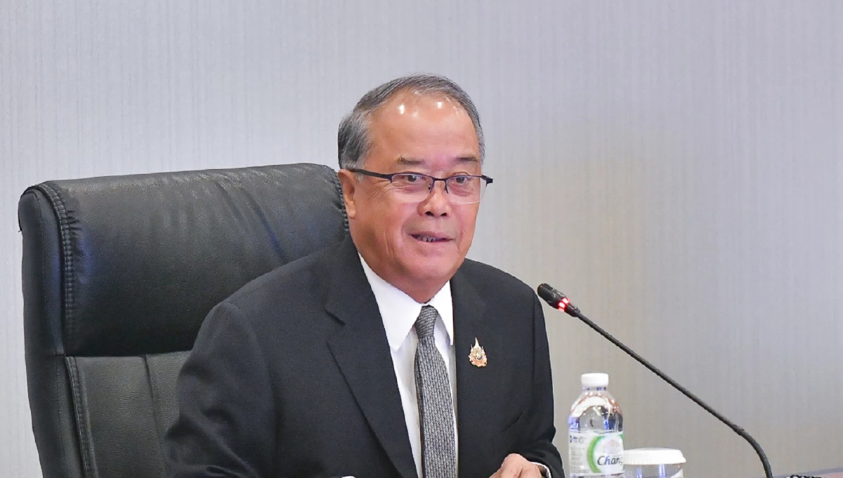 'ชูศักดิ์' เผยหลังโปรดเกล้าฯ 'ครม.หนู' จ่อยื่นศาลรธน. อุบประเด็น