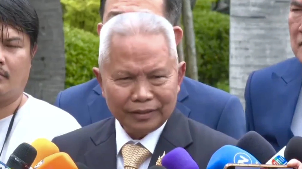 ‘โสภณ’ ชี้ ‘เขากระโดง’ ว่าตามกม. ‘ฮั้ว สว.’ จะหายได้ไง ไม่มีใครสั่ง