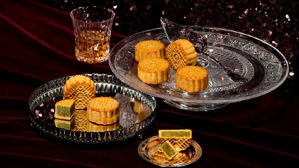 ประชันกล่องขนมไหว้พระจันทร์ และทดลองจับคู่กับวิสกี้