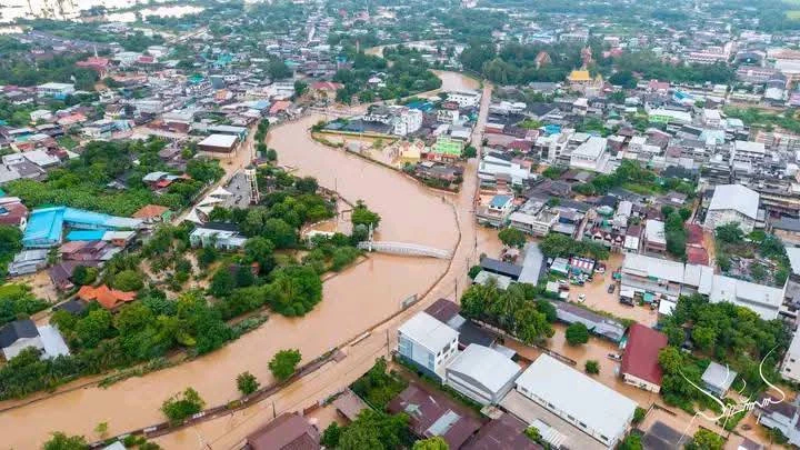 เดือดร้อนทะลุ 10,000 ครอบครัว พิษพายุคาจิกิ-หนองฟ้า เร่งช่วยด่วน