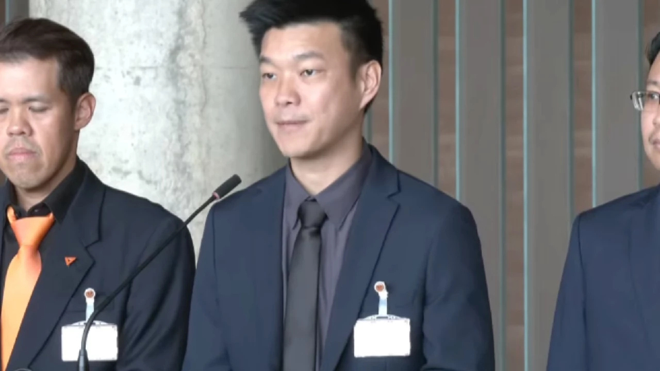 ด่วน!! ปชน. แถลงโหวต 'อนุทิน' นั่งนายกฯ คนที่ 32 ย้ำเงื่อนไขยุบสภา