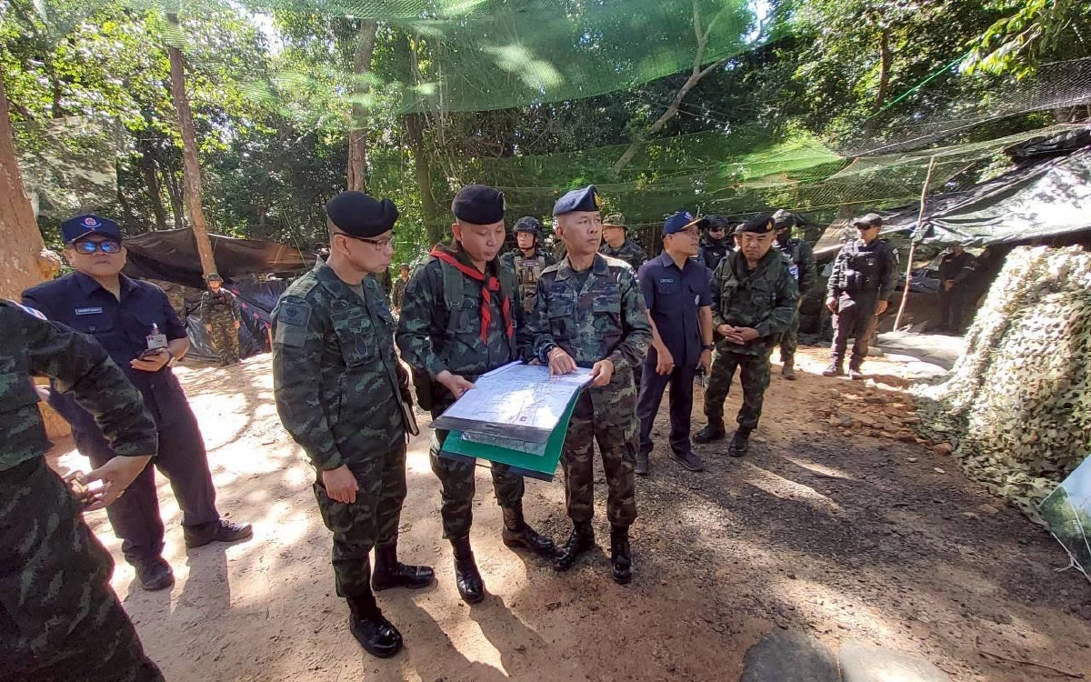 'กองทัพไทย' เสริมแกร่ง 'ช่องบก-ภูมะเขือ' ปรับปรุงถนนทางยุทธวิธี หนุนการรบ