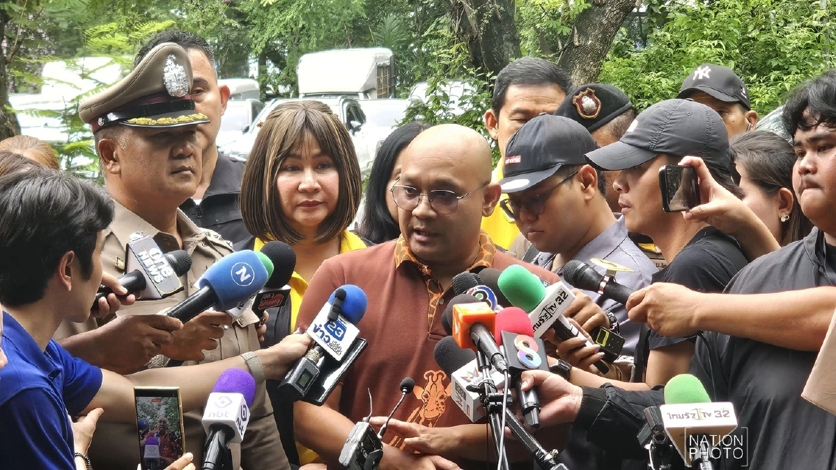 คืบหน้า สิงโตรุมขย้ำ จนท.สวนสัตว์ พยานเล่านาทีเกิดเหตุ ย้ำกฎห้ามลงจากรถ