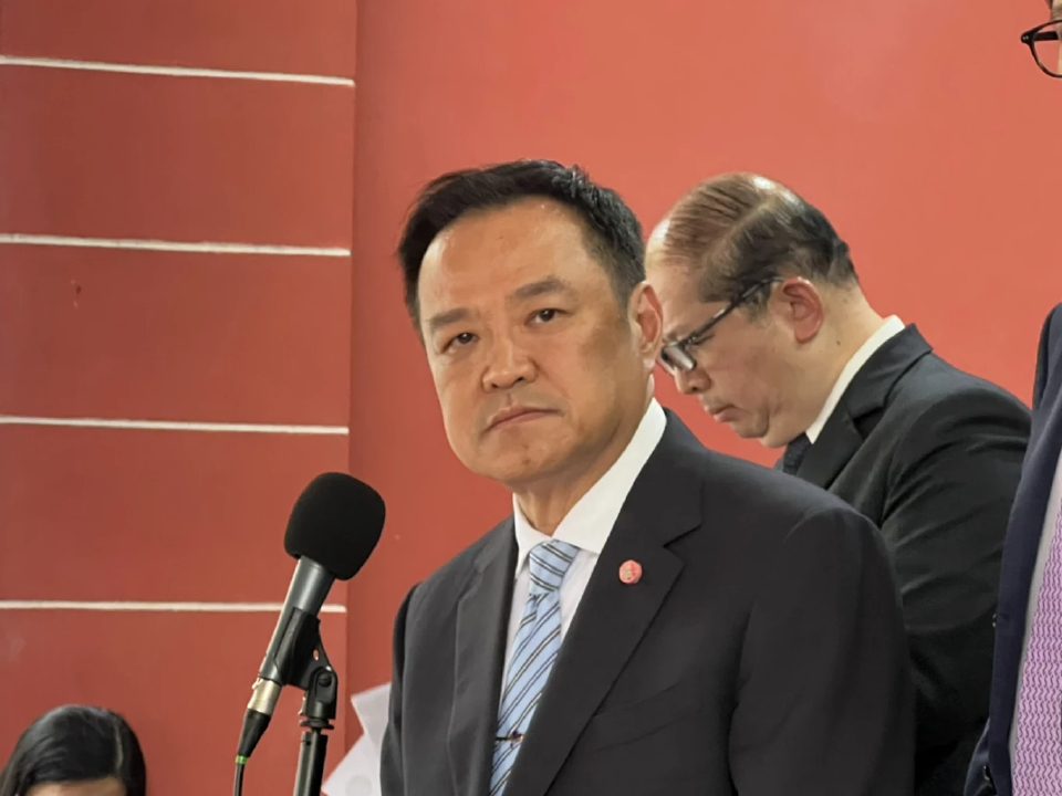 'อนุทิน' ส่งสัญญาณ 'ผู้นำกัมพูชา' ไทยพร้อม หากจะอยู่แบบนี้ ปิดด่านยาว