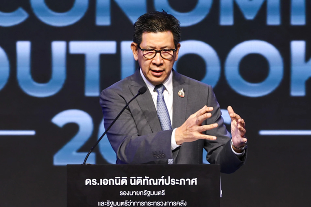 ‘เอกนิติ’ ชี้ 4 กับดักเศรษฐกิจ เร่งดึงลงทุนใหม่ยุค AI อัปสกิลแรงงาน