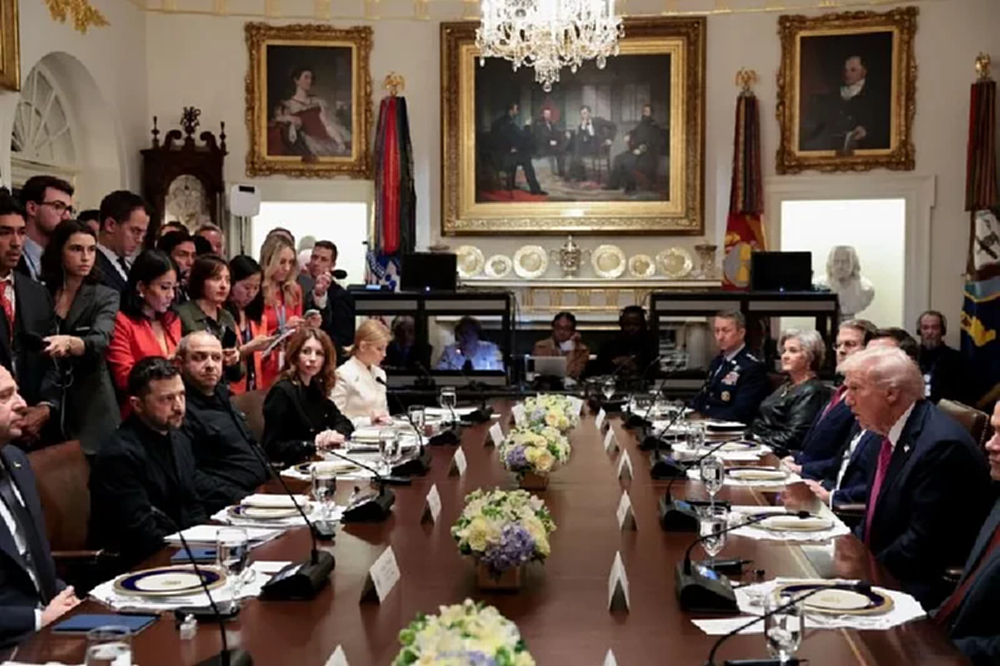 หลังประตูเจรจา เซเลนสกี คุยทรัมป์รอบใหม่ ขอโทมาฮอว์ก ฉายแวววืด